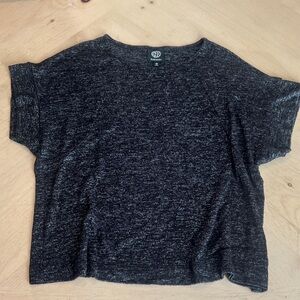 Bobeau Heathered Black and White Knit Top
